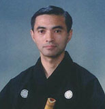 プロフィール