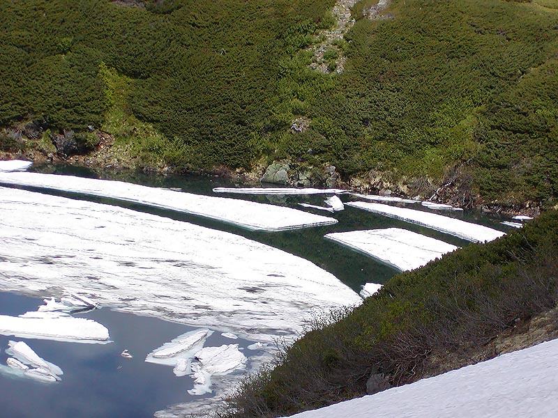 みくりが池の氷