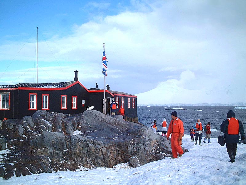 ポートロックロイ Port Lockroy
