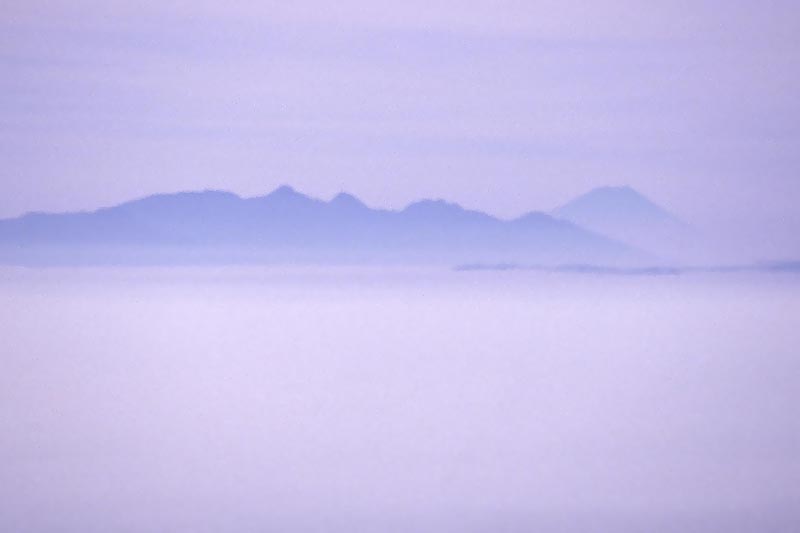 富士・八ケ岳遠景
