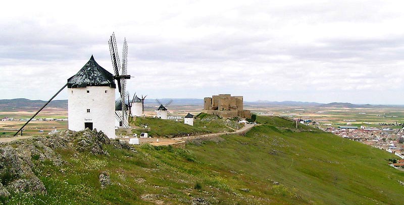 コンスエグラの風車（ラ・マンチャ地方/スペイン）