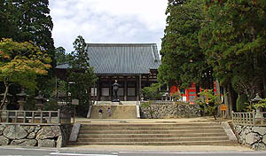 壇上伽藍入口