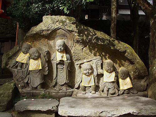 童形六体地蔵尊