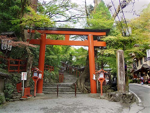 貴船神社