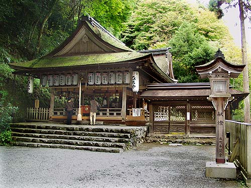 貴船神社本殿