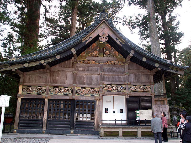 神厩舎