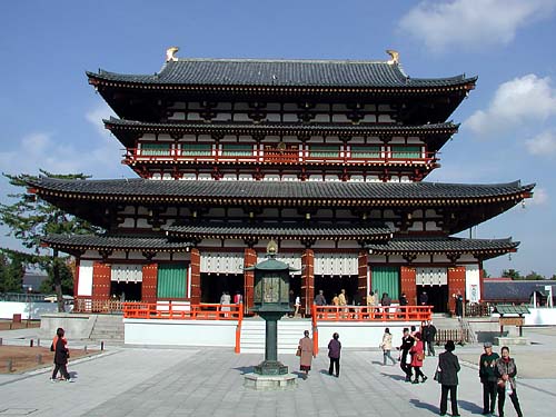金堂(国宝)