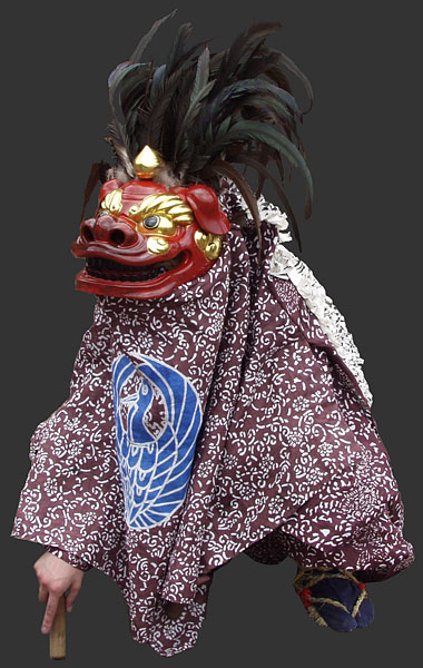 女獅子