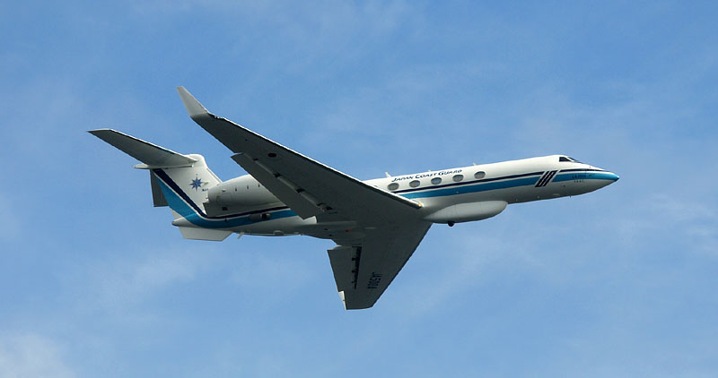 最新鋭ジェット機・うみわし1号/ガルフV(羽田航空基地)の勇姿