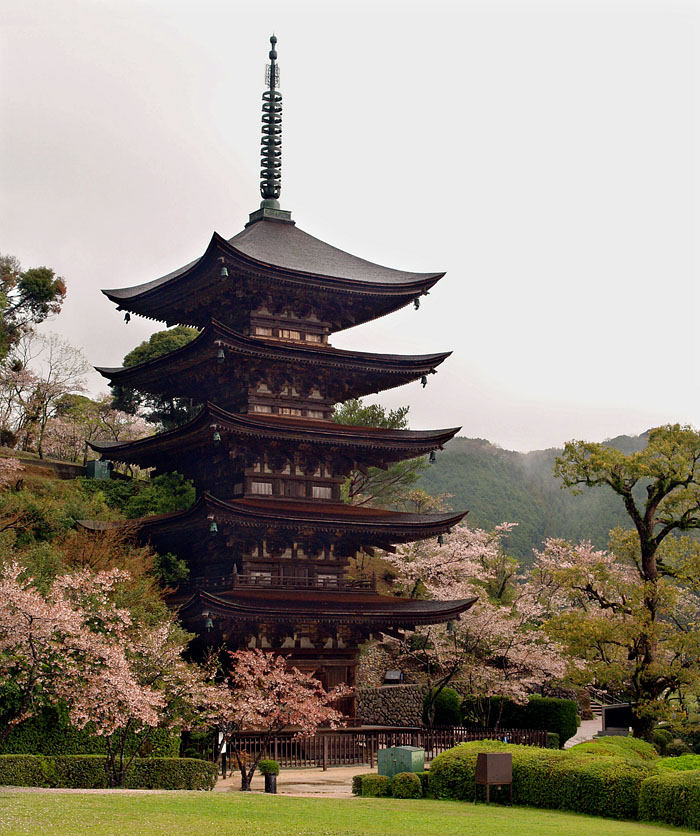 日本一美しいといわれる五重塔