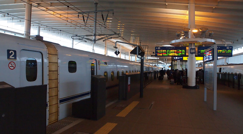 熊本駅に到着　09:00