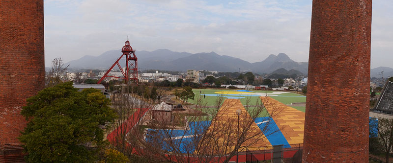 大煙突と田川市