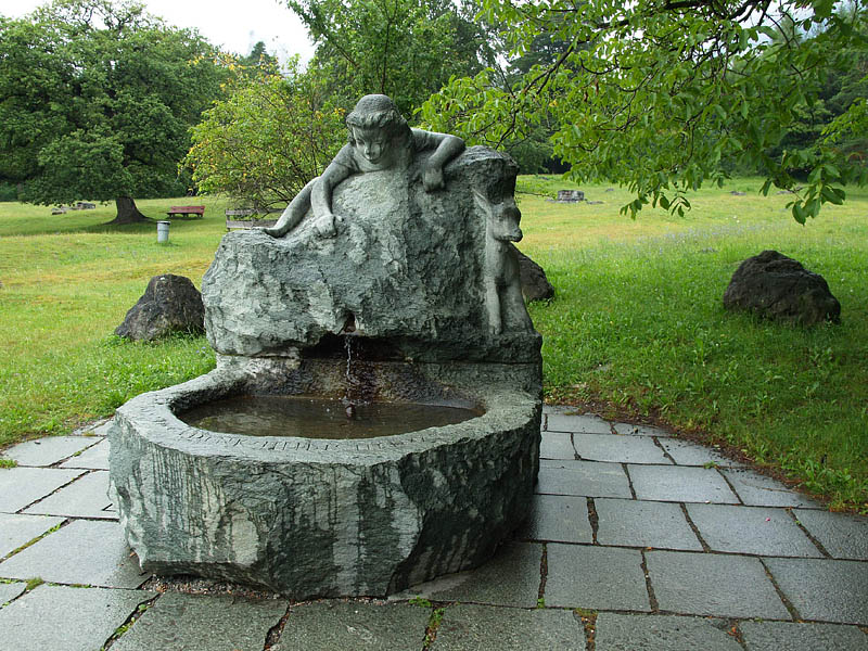 アルプスの冷水が流れるハイジの泉