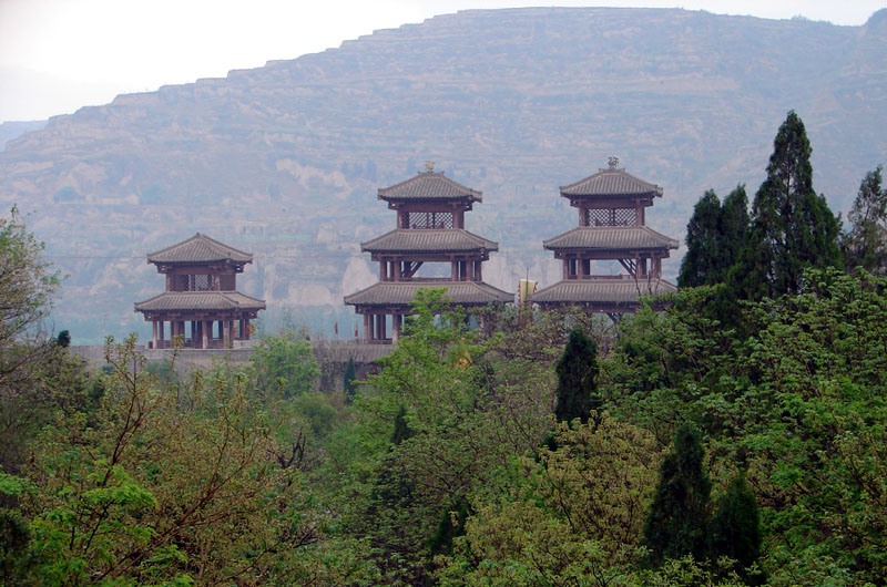 函谷関(秦代の遺跡)/中国 2008.4.19