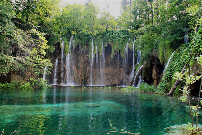 クロアチア版白糸の滝！
