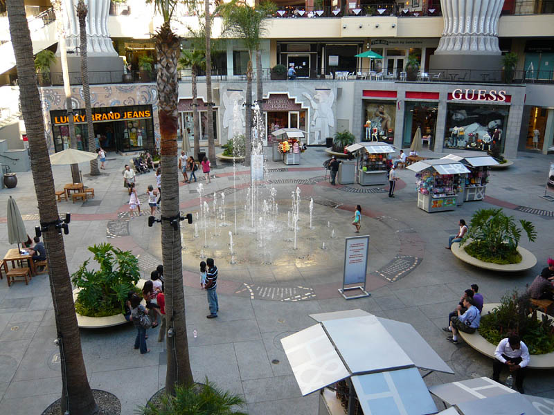 ハリウッドの噴水