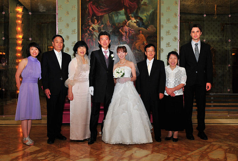 両親とエマニュエル夫妻と