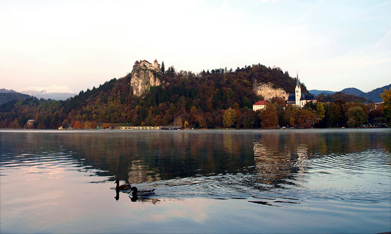 秋のブレッド湖 / スロベニア　2010.10.23