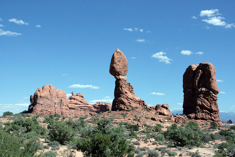 ɂ̊₪ȃoXbN Balanced Rock