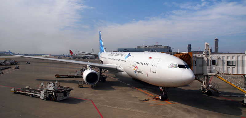 往復でお世話になったガルーダ・インドネシア航空エアバスA330機 / 成田国際空港 第二ターミナル