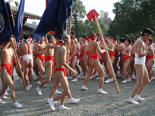 梵天を先頭に