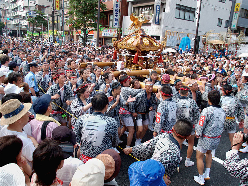 宮前に繰り込む神輿 / 駒番二十七:白河二