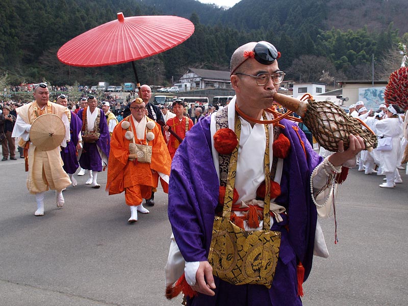 大導師登場!