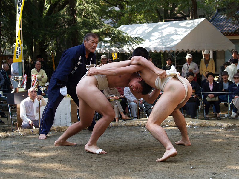 潜り込み作戦