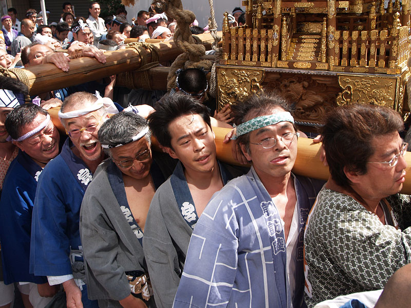 頑張るお父さんたち