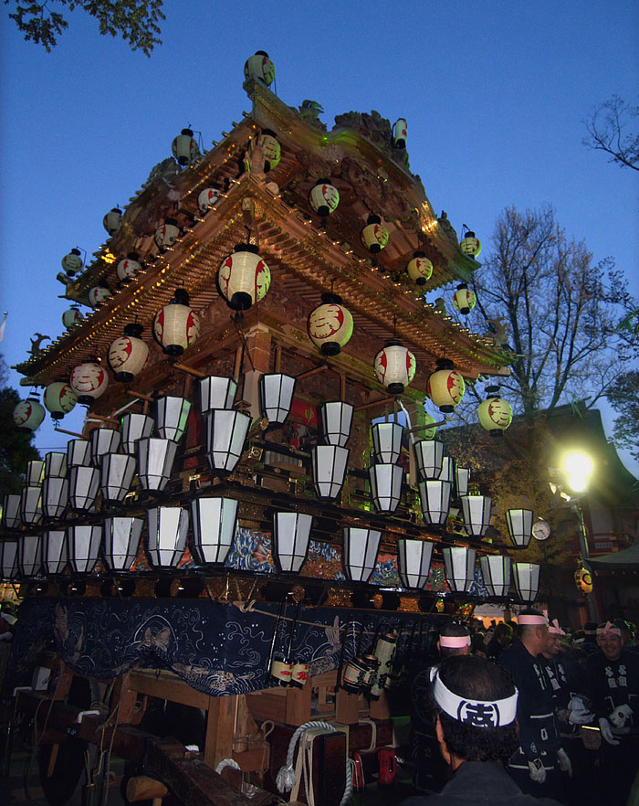 夕闇迫る下郷傘鉾
