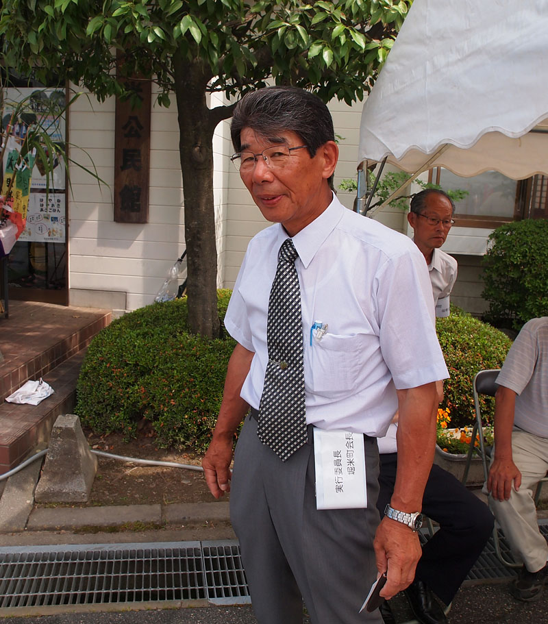 裸まつり実行委員長を務める上野三千弘堀米町会長