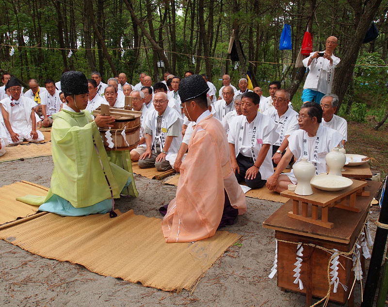 命之魚を祭壇に献上する 10:02
