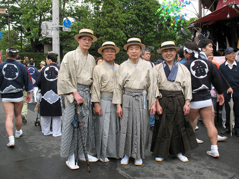 西浅三北町会代表ら長老たち 5.19 11:46