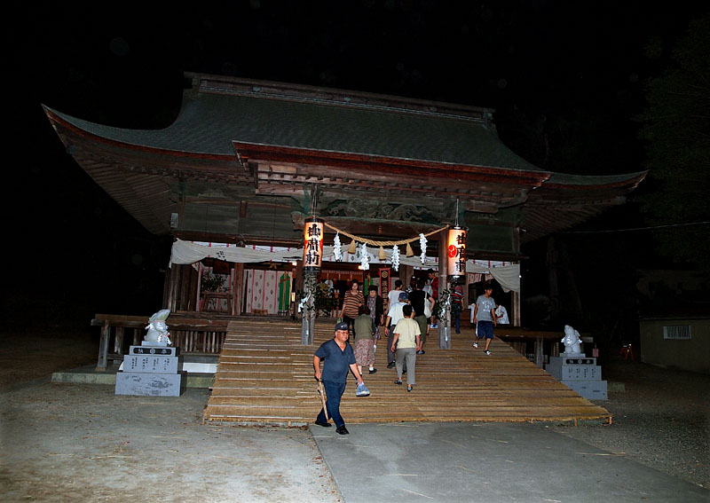 ハ社(淡海國玉神社)拝殿 22:05
