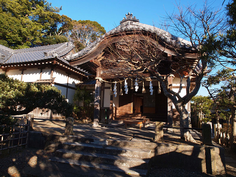 受付会場の玉前神社斎館