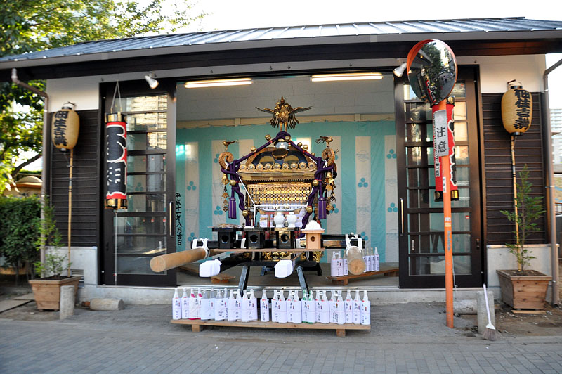 佃住吉講の千貫神輿 17:40