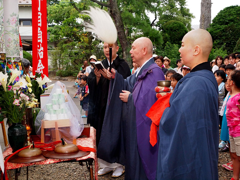 長松寺・斗ヶ澤祥悦住職による法要