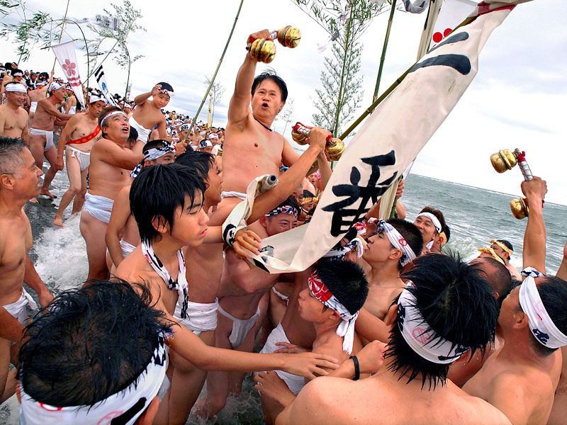 祭組の浜垢離【拾六】 〜保存会・松本直希事務局長の浜垢離〜 11:18 11:18