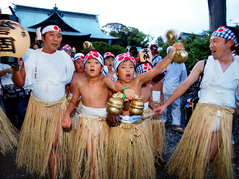 子供連の道中練り 【参】 〜堂入りを終えた東区 ・宮本の子供たち〜 18:17