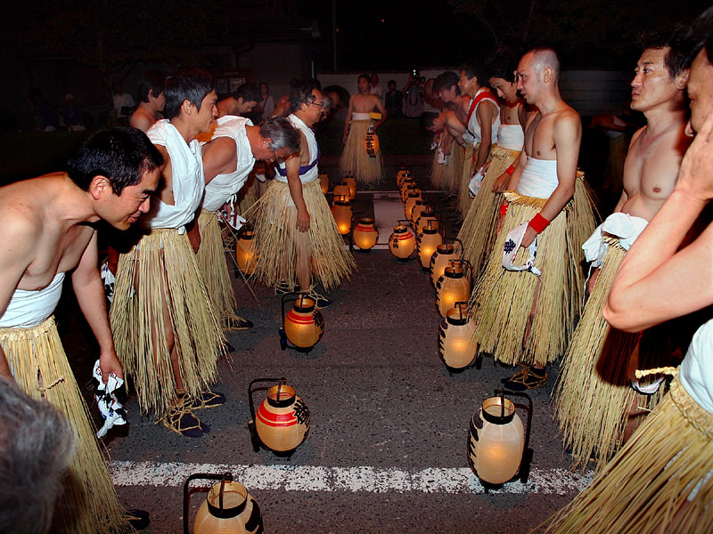 西中区・天王の渡り付け/二番觸・会所前 20:46