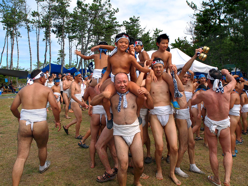 祭広場の賑わい 【弐】