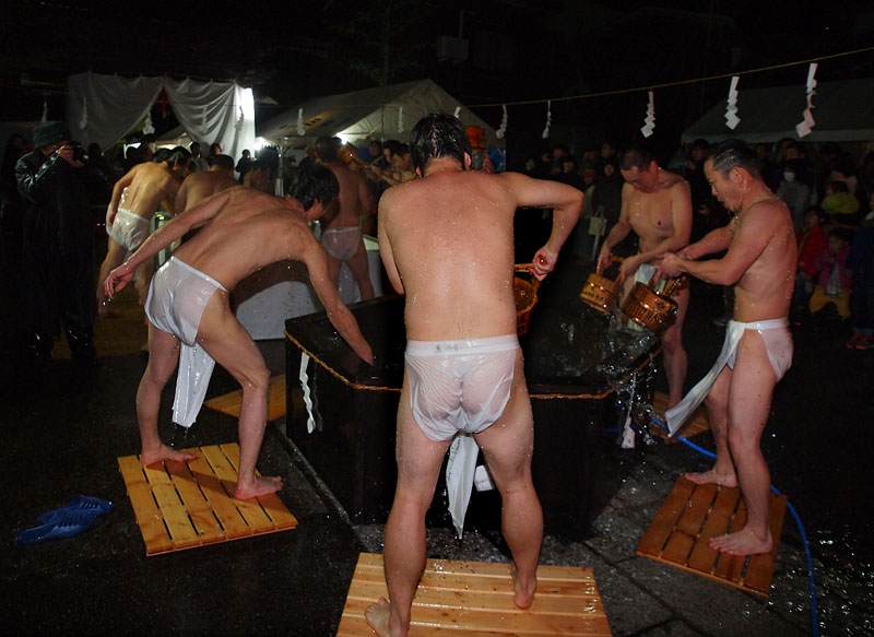 夜の部 【拾参】 〜六角水槽の水行 1/3〜 20:12