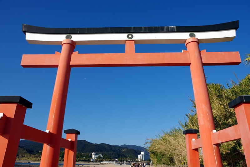 青島神社大鳥居