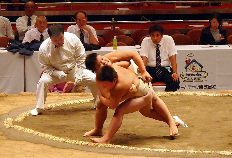 4学年84 ○東「駿河湾」菅原悠翔62 対 西「道頓堀」神藤輝66● 13:26