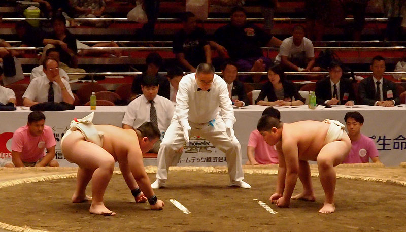 6学年84 ○東「札幌少年団」白神嶺治62 対 西「駿河湾」武井朔太郎65● 15:22 15:14