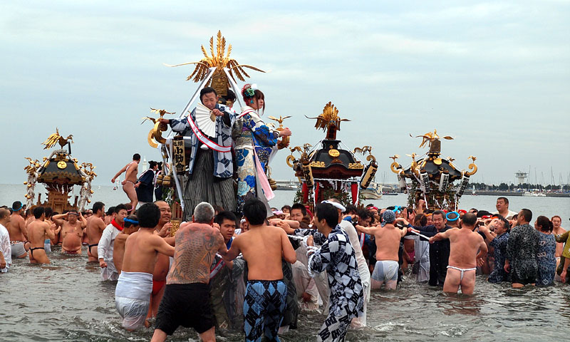 寒中神輿錬成会の華・小動會「振り袖神輿」【参】 〜四基の神輿そろい踏み〜 12:02