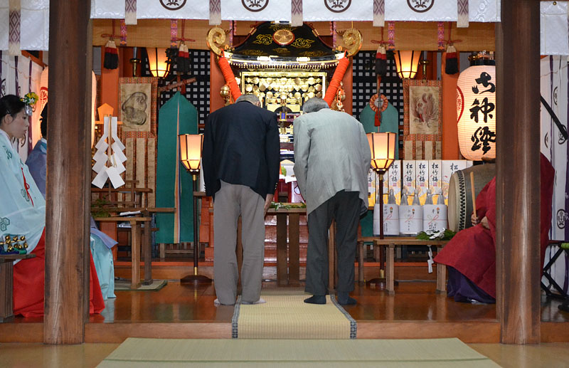 神事【六】 〜氏子長老の玉串奉奠〜 17:30
