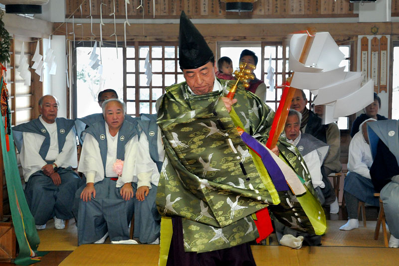 松前神楽「榊舞」 15:15