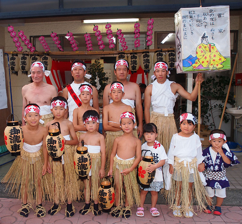 東中区御瀧車の子供連 17:48