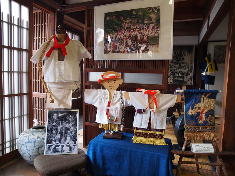 津屋崎山笠衣装の展示